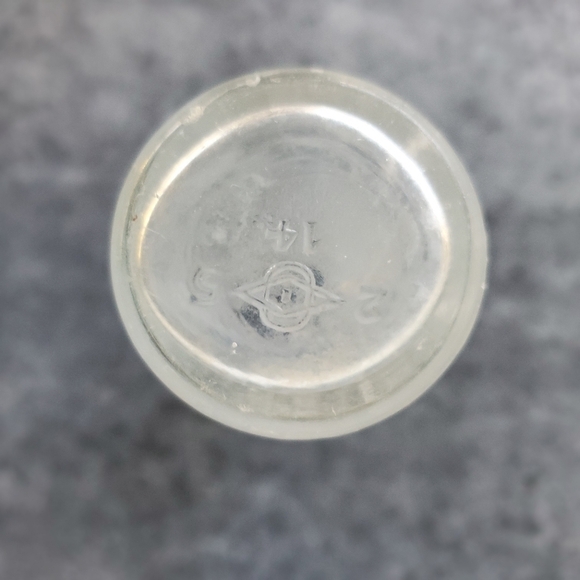 2 Piece Vintage Bottle Bundle - Picture 3 of 11